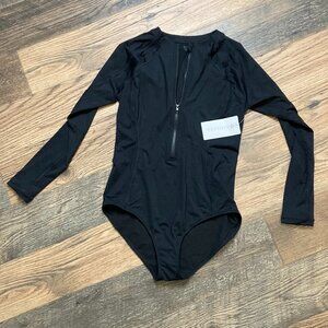 Athleta NWT Cortes Long Sleeve One Piece Swimsuit Black Sz L/T $119